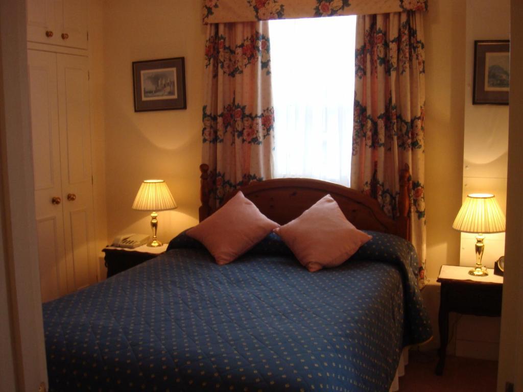 Gibtel Lodge & Cafe Slough Kamer foto